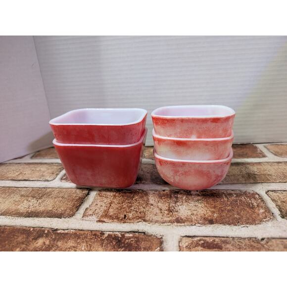 SET 2 Vintage Pyrex 0501 Small 1.5 Cup & 3 Square 407B Red Refrigerator Dishes - Picture 10 of 10